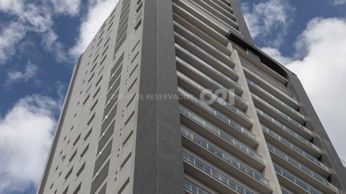Cobertura com 4 suítes no Edifício Timeless no Centro em Balneário Camboriú