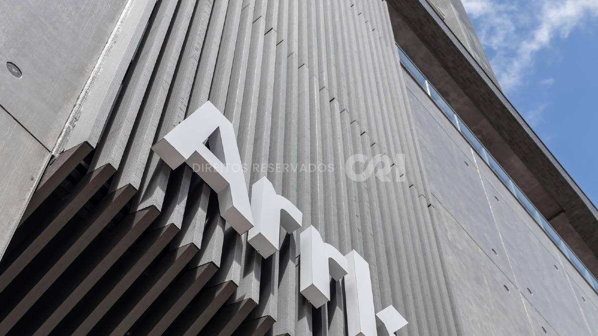 Cobertura com 4 suítes no Edifício Timeless no Centro em Balneário Camboriú