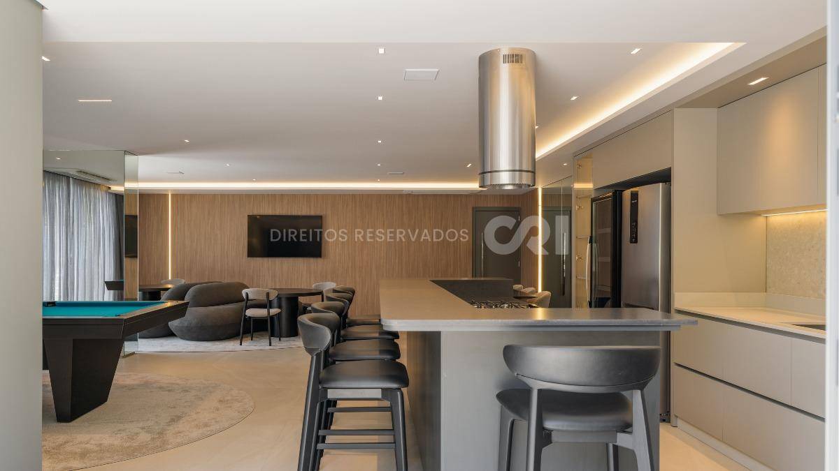 Apartamento com 03 Quartos no Monte Solaro no Centro em Itajaí
