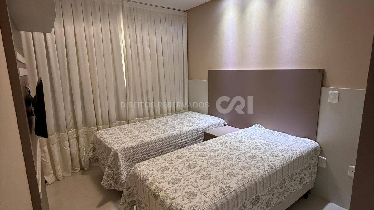 Apartamento com 3 quartos no edifício Bordo - Meia Praia, Itapema