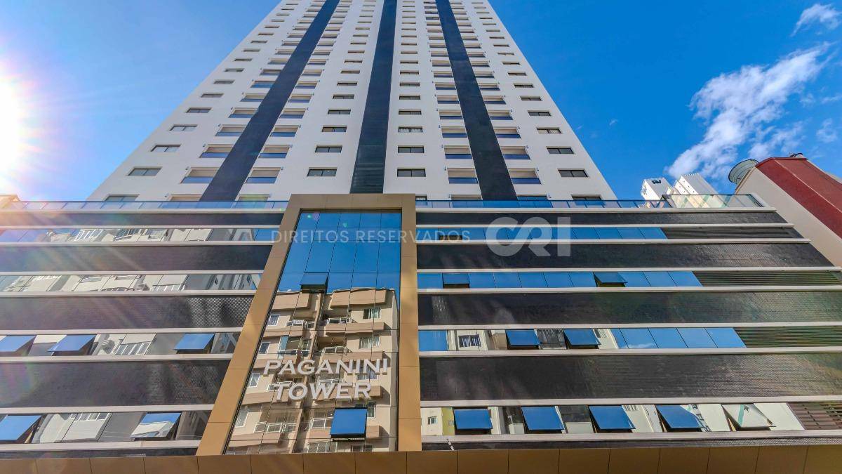 Apartamento com 2 Suítes no Edifício Paganini Tower no Centro de Balneário Camboriú