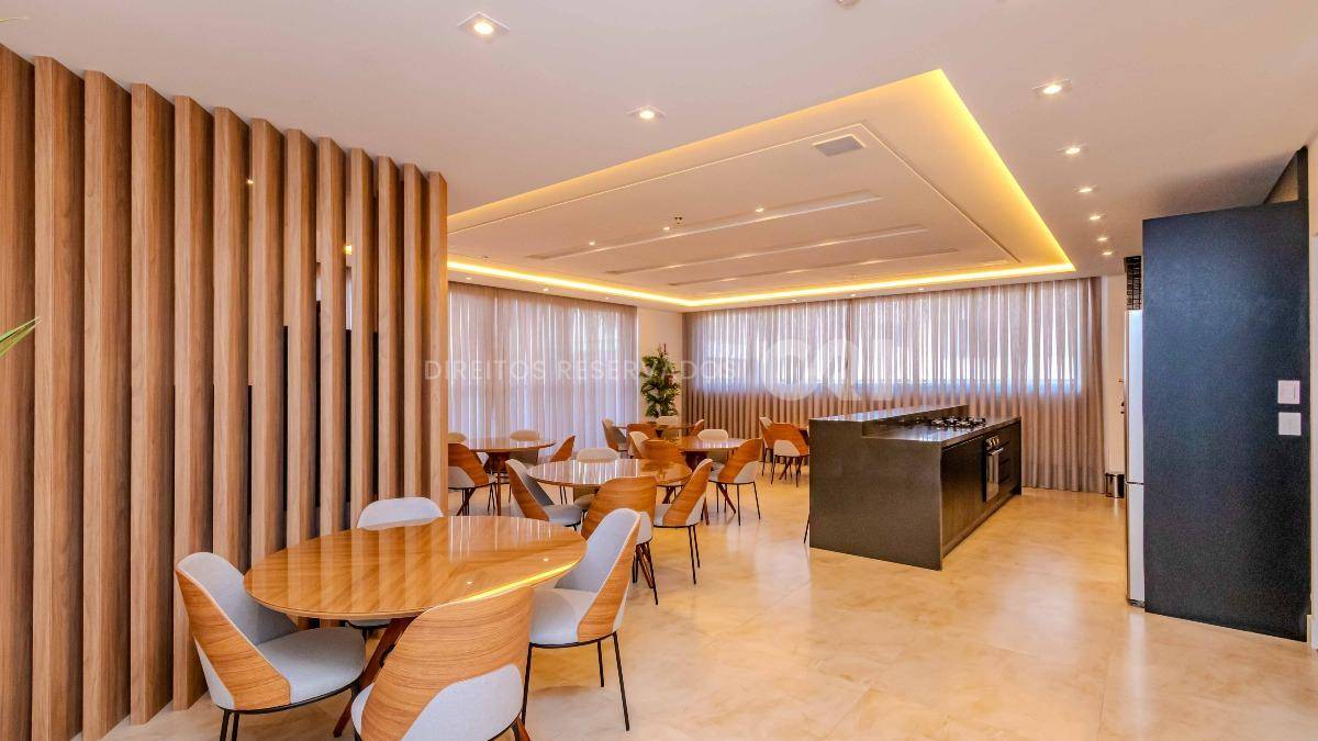 Apartamento com 4 suítes no Paganini Tower no Centro de Balneário Camboriú