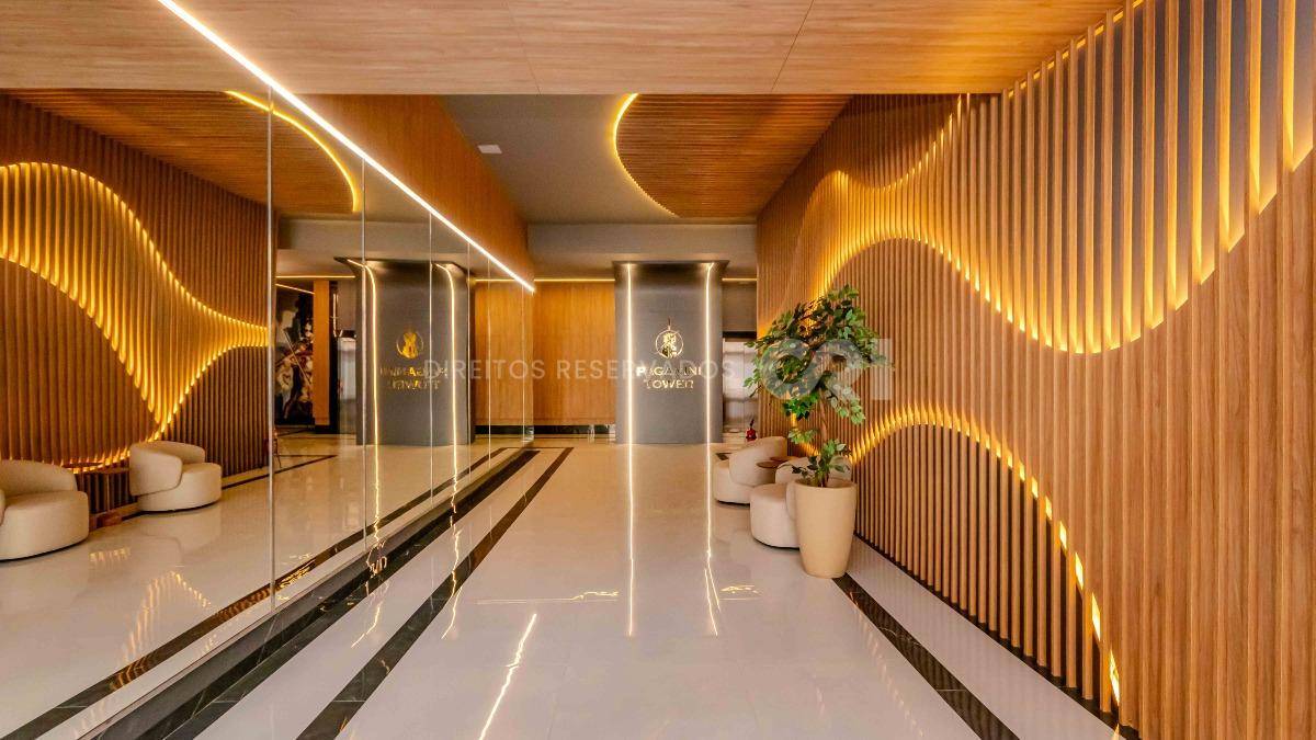 Apartamento com 2 suítes no Edifício Paganini Tower no Centro em Balneário Camboriú