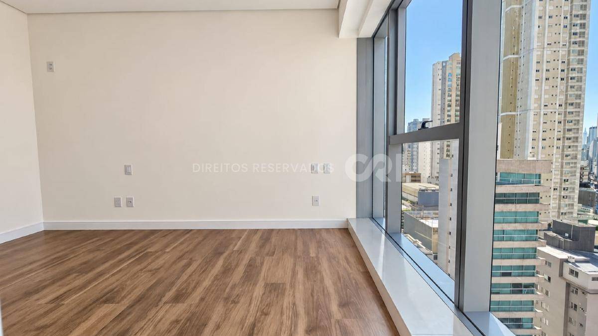 Apartamento no Edifício Vitra by Pininfarina com 04 Suítes no Centro em Balneário Camboriú