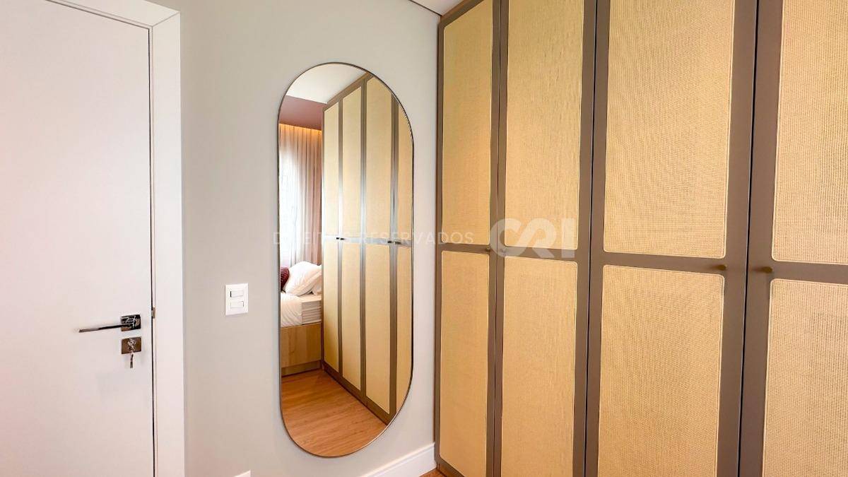 Apartamento decorado com 3 quartos no Salt na Praia Brava, Itajaí