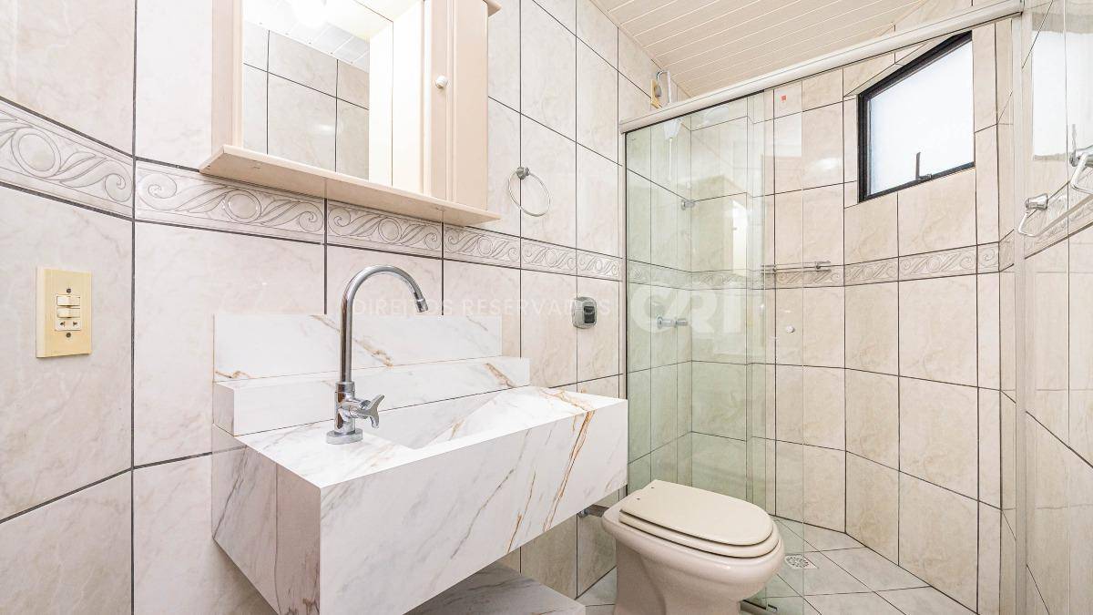 Apartamento Mobiliado com 2 Dormitórios no Edifício Michigan, Barra Norte, Balneário Camboriú