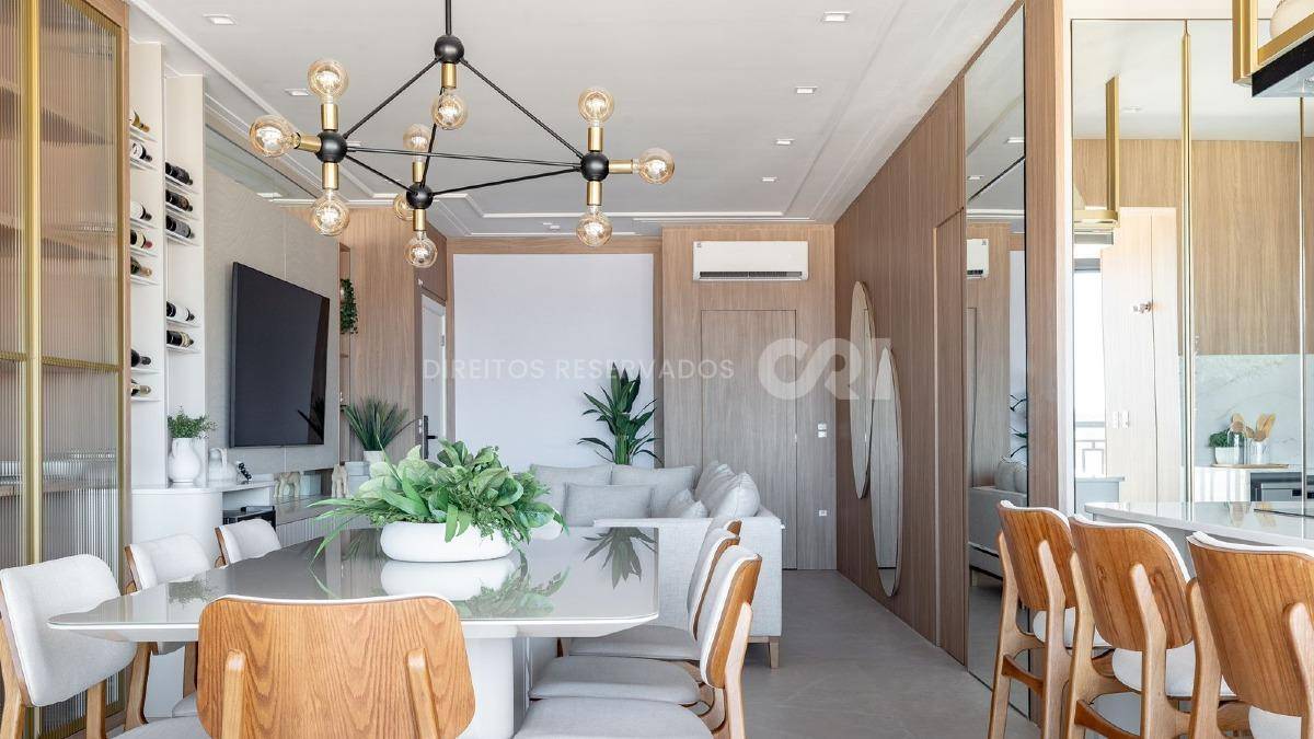Apartamento Mobiliado com 4 Suítes no San Lorenzo, Centro de Itapema