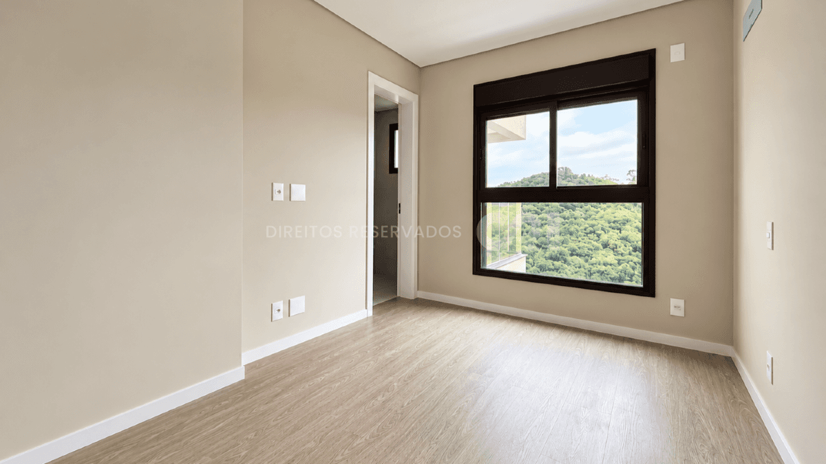 Apartamento com 2 Suítes no Torres da Brava Sirena na Praia Brava em Itajaí