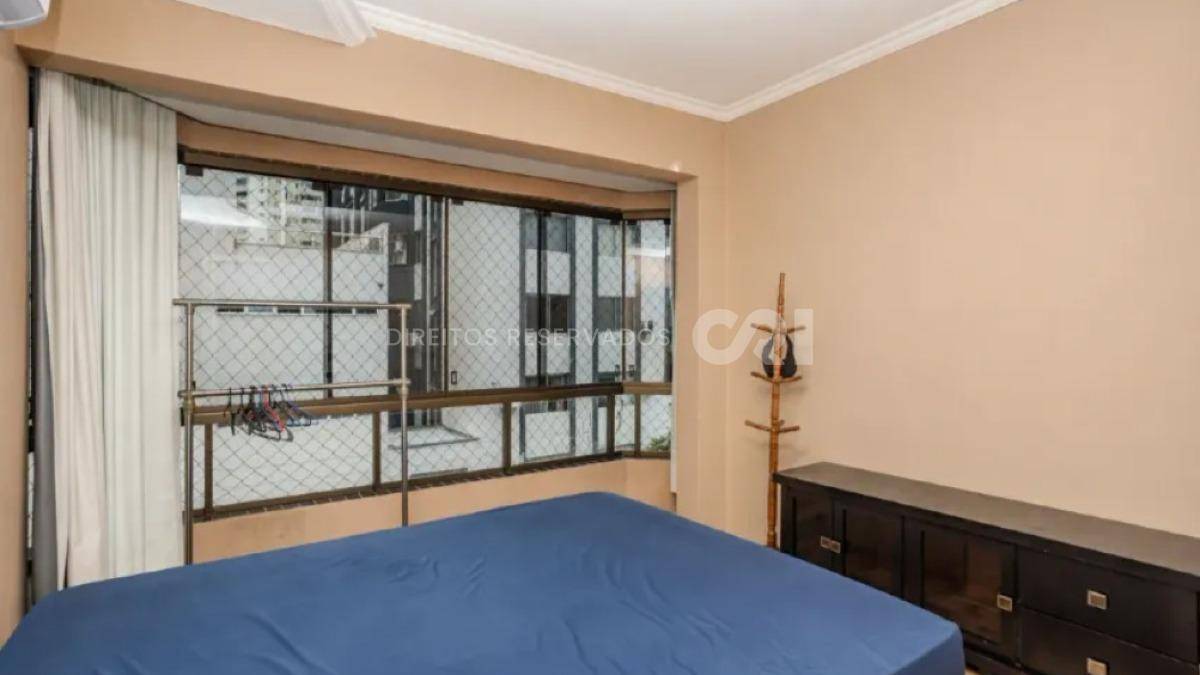 Apartamento com 3 Quartos no Edifício Ouro Preto, Centro de Balneário Camboriú