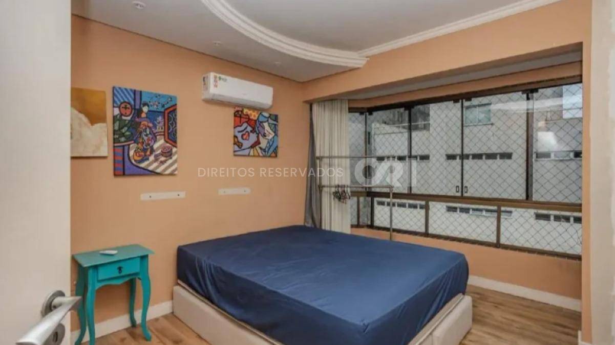 Apartamento com 3 Quartos no Edifício Ouro Preto, Centro de Balneário Camboriú