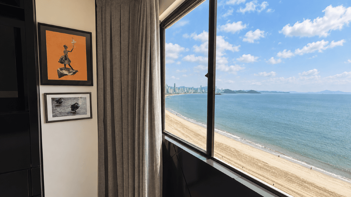 Apartamento frente mar com 1 Dormitório no Camboriú Park na Barra Sul, Balneário Camboriú