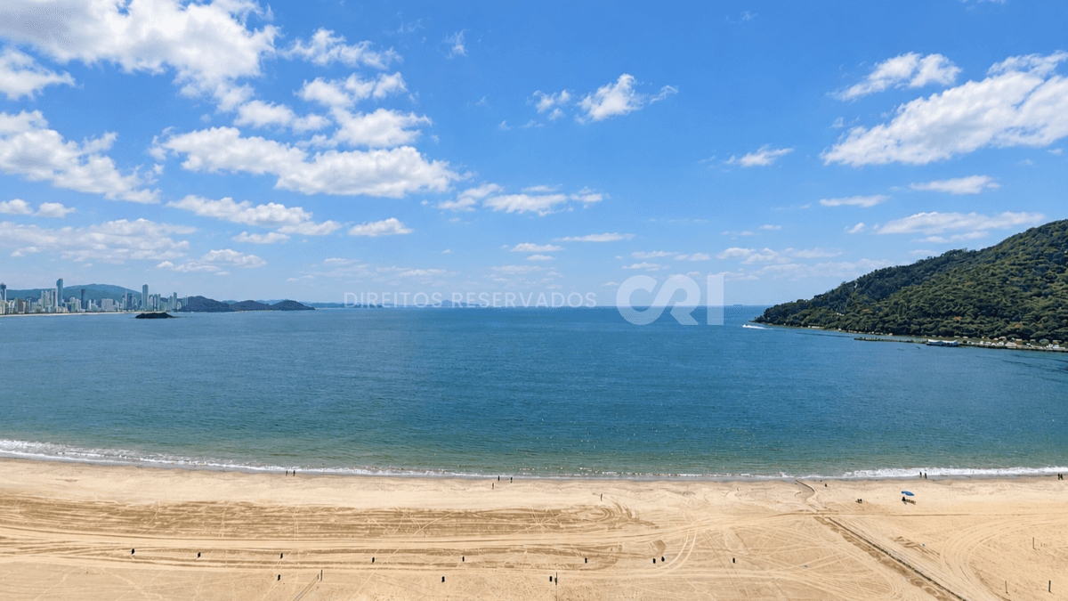 Apartamento frente mar com 1 Dormitório no Camboriú Park na Barra Sul, Balneário Camboriú