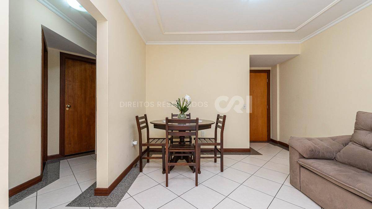 Apartamento Mobiliado com 2 Dormitórios no Edifício Michigan, Barra Norte, Balneário Camboriú