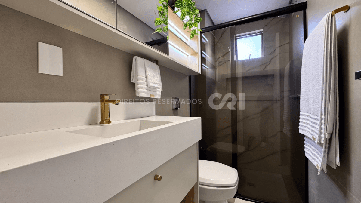 Apartamento Mobiliado com 3 Quartos no Edifício Costa do Sol, Centro de Balneário Camboriú