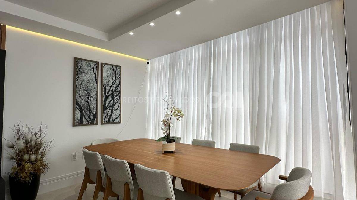 Apartamento com 3 Suítes no Marina View Residence no Canto da Praia em Itapema