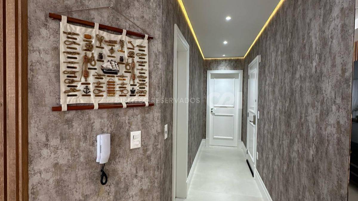 Apartamento com 3 Suítes no Marina View Residence no Canto da Praia em Itapema