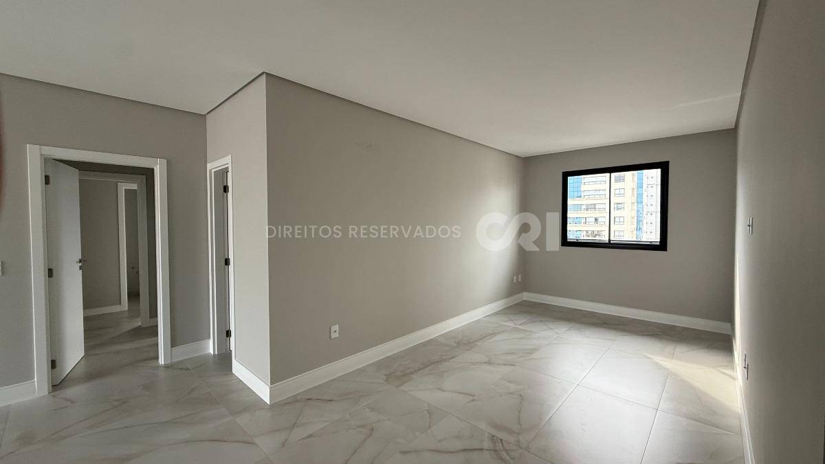 Apartamento com 3 Suítes no Ilhas Fiji Residence, Centro de Balneário Camboriú