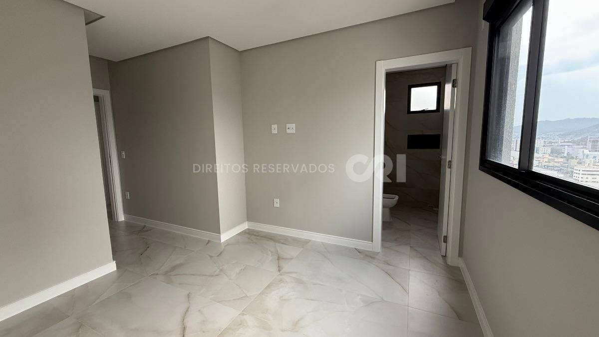 Apartamento com 3 Suítes no Ilhas Fiji Residence, Centro de Balneário Camboriú