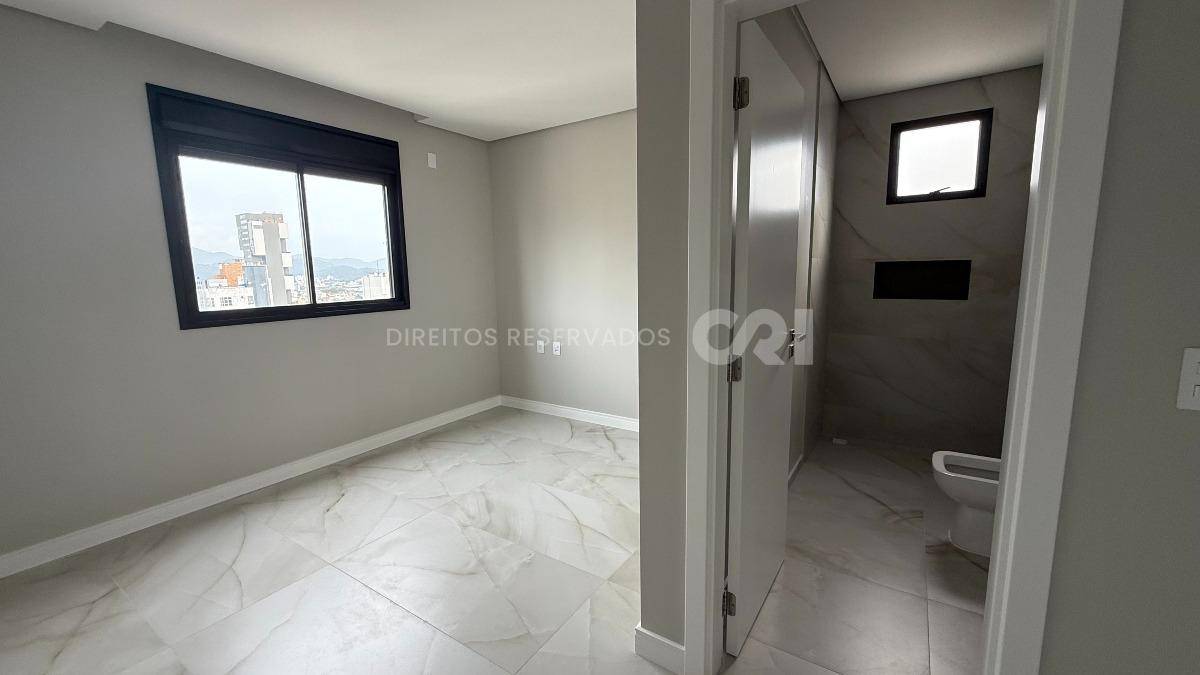 Apartamento com 3 Suítes no Ilhas Fiji Residence, Centro de Balneário Camboriú