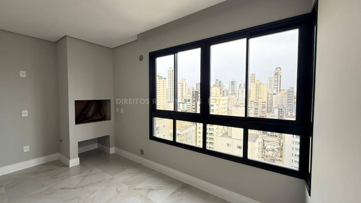 Apartamento com 3 Suítes no Ilhas Fiji Residence, Centro de Balneário Camboriú