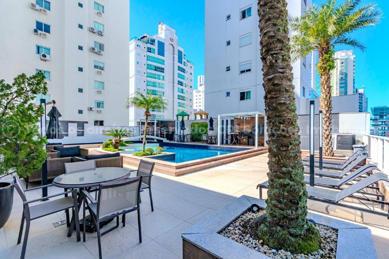 Foto do imóvel Apartamento com 03 suítes Mobiliado no Essence em Balneário Camboriú