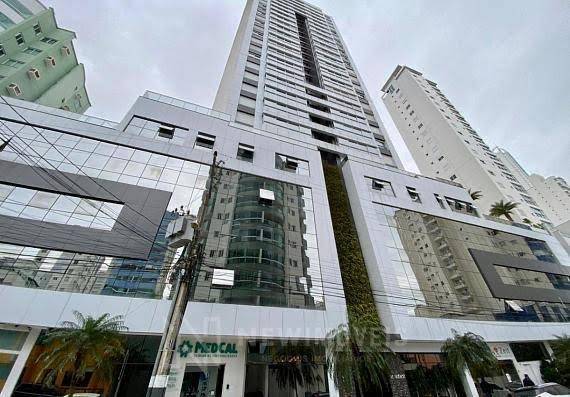 Foto do imóvel Apartamento com 03 suítes Mobiliado no Essence em Balneário Camboriú