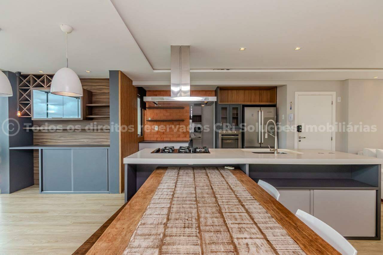 Foto do imóvel Apartamento mobiliado no Edifício Jardim Atlântica – 132m² e 4 vagas em Balneário Camboriú