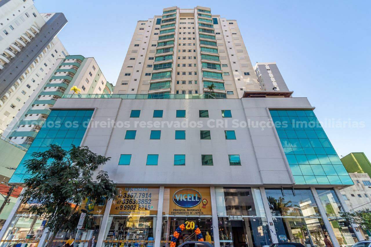 Foto do imóvel Apartamento mobiliado no Edifício Jardim Atlântica – 132m² e 4 vagas em Balneário Camboriú