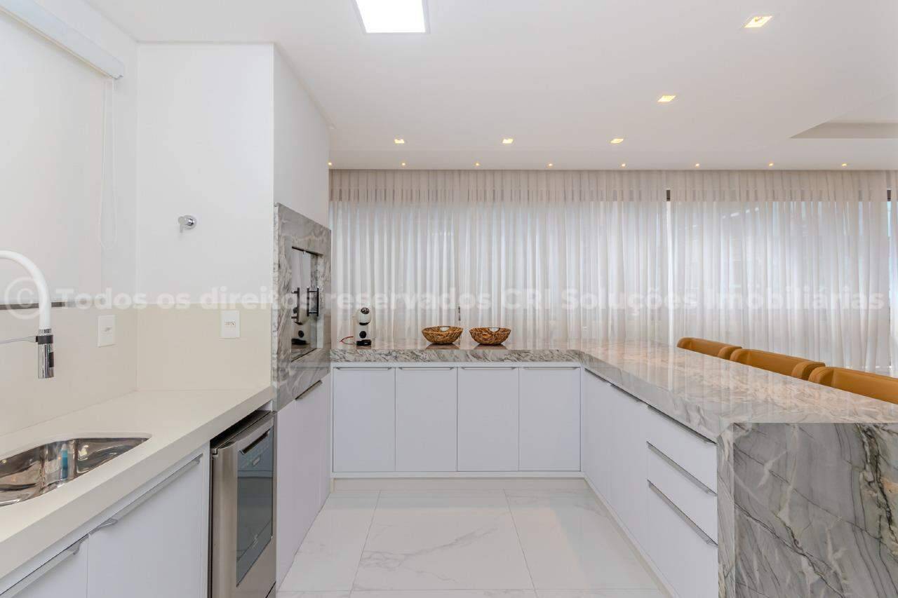 Foto do imóvel Apartamento no Edifício Beach Village Residence com 04 suítes em Meia Praia, Itapema/SC.