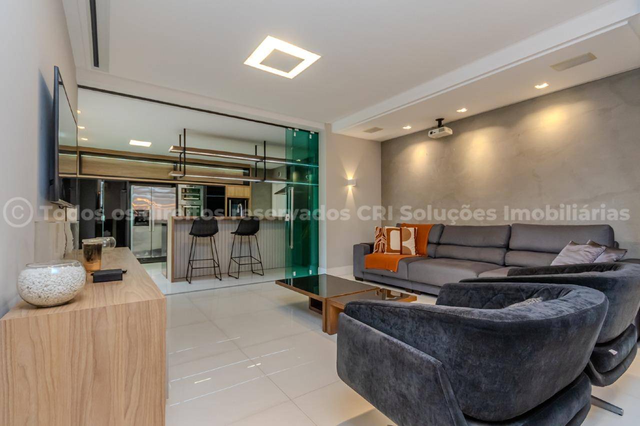 Foto do imóvel Apartamento com 3 Dormitórios no Chateau de Versailles no Centro de Balneário Camboriú