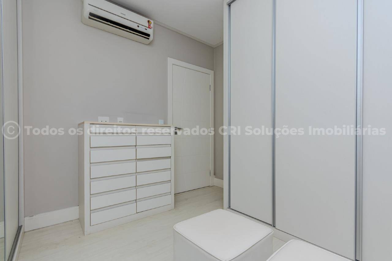 Foto do imóvel Apartamento com 3 Dormitórios no Chateau de Versailles no Centro de Balneário Camboriú