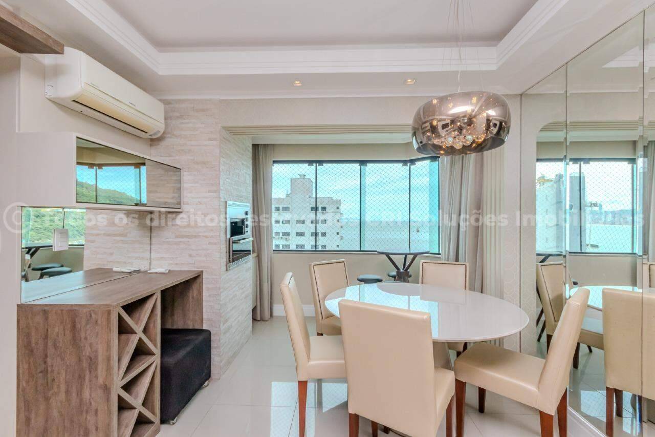 Foto do imóvel Apartamento 3 Dormitórios no Edifício Torre de São Francisco Balneário Camboriú