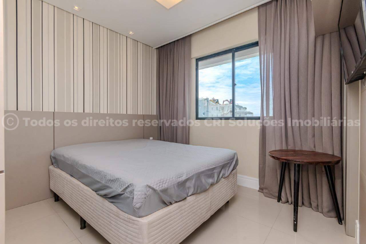 Foto do imóvel Apartamento 3 Dormitórios no Edifício Torre de São Francisco Balneário Camboriú