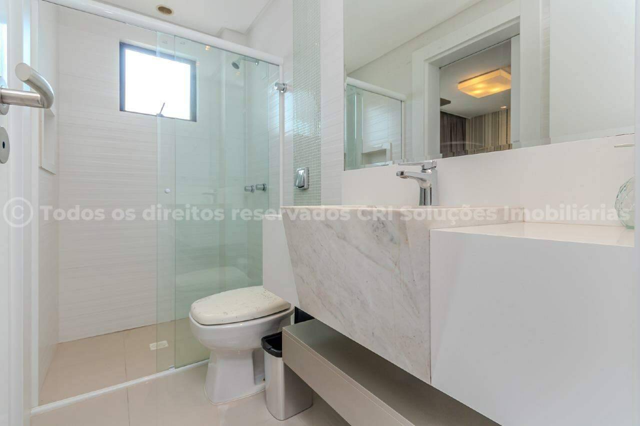 Foto do imóvel Apartamento 3 Dormitórios no Edifício Torre de São Francisco Balneário Camboriú