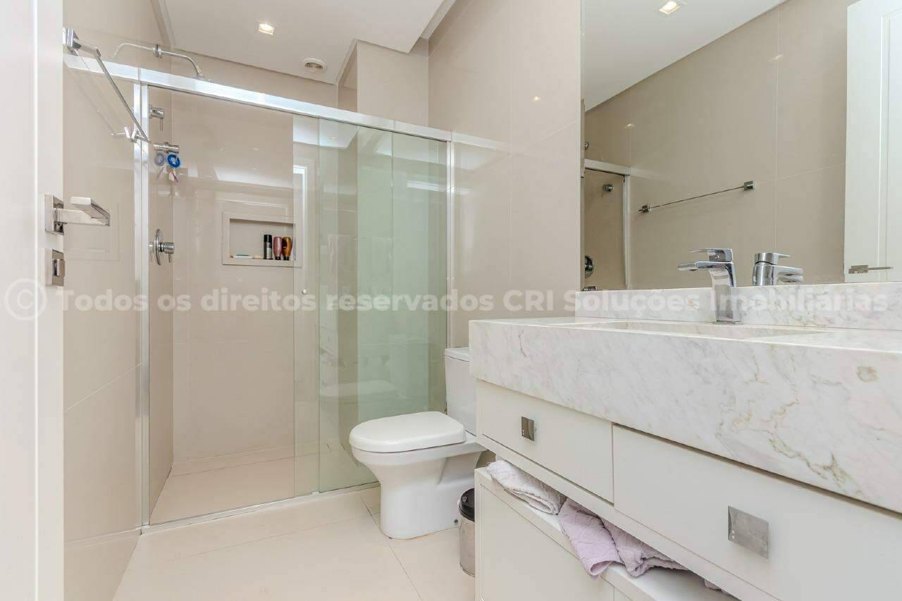 Foto do imóvel Apartamento Vista mar á venda com 04 suítes no Edifício Splendido em Balneário Camboriú