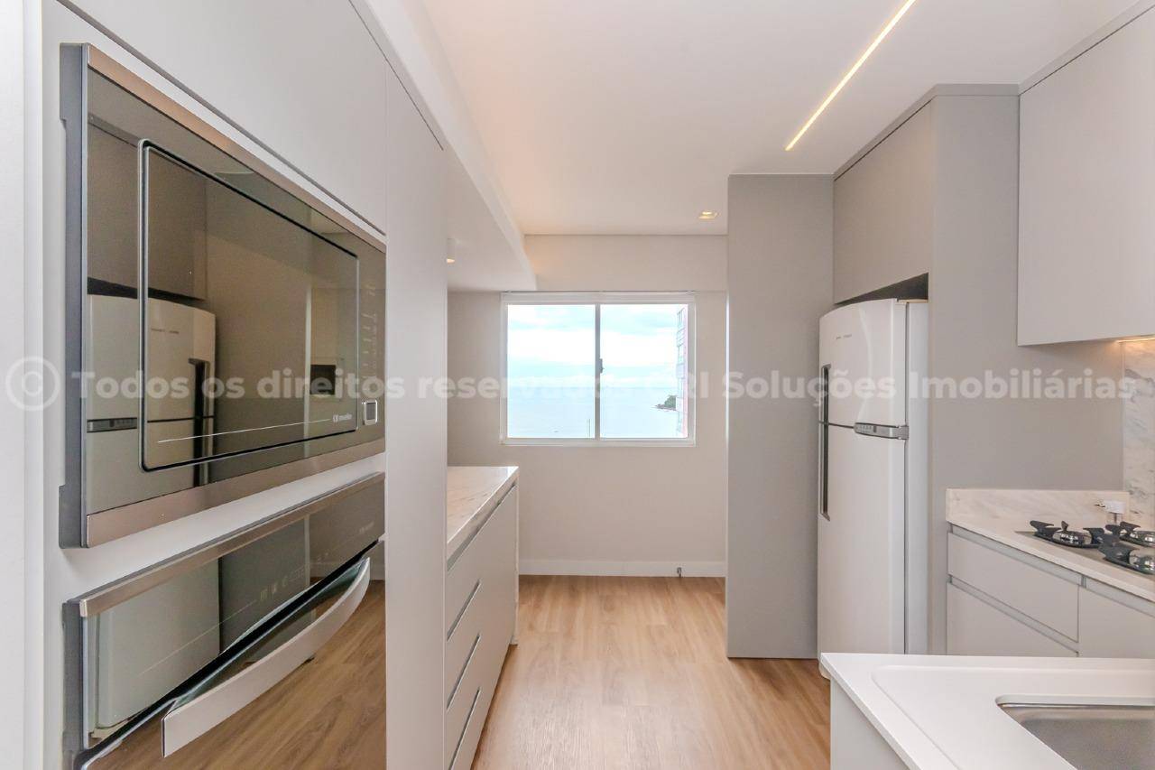 Foto do imóvel Apartamento 3 dormitórios no Edifício Pietro Zanella na Avenida Atlântica Balneário Camboriú