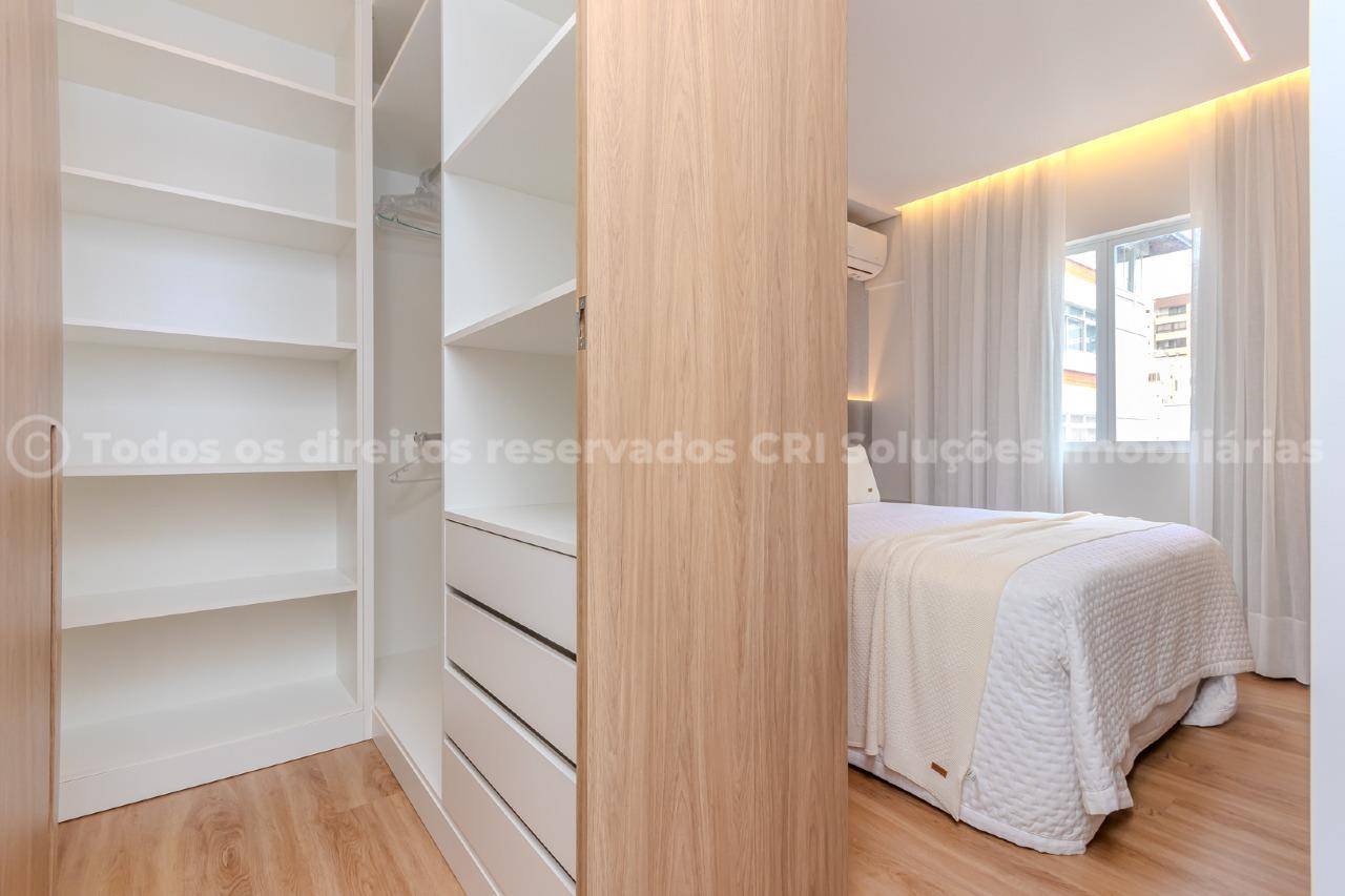Foto do imóvel Apartamento 3 dormitórios no Edifício Pietro Zanella na Avenida Atlântica Balneário Camboriú
