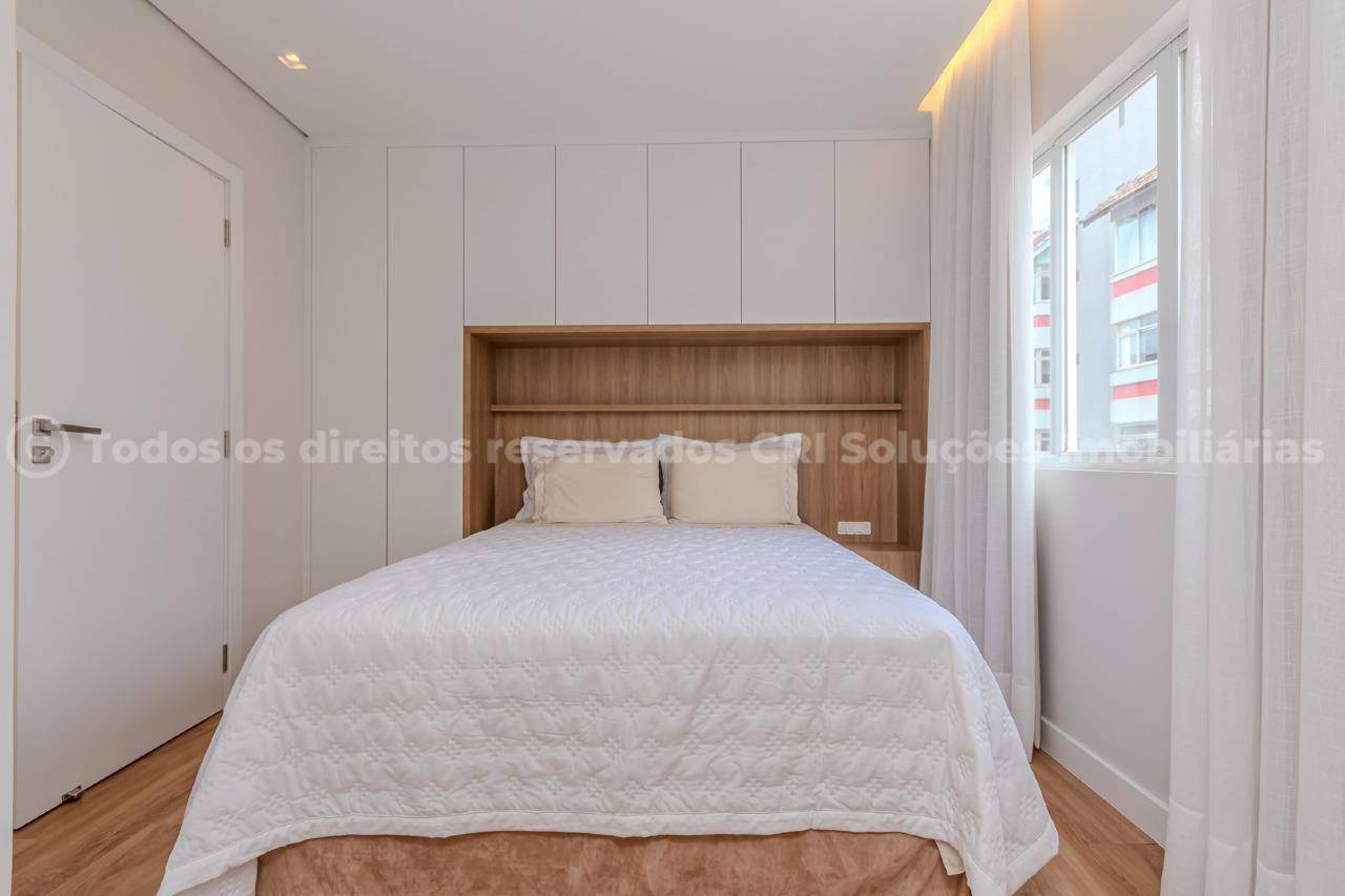Foto do imóvel Apartamento 3 dormitórios no Edifício Pietro Zanella na Avenida Atlântica Balneário Camboriú