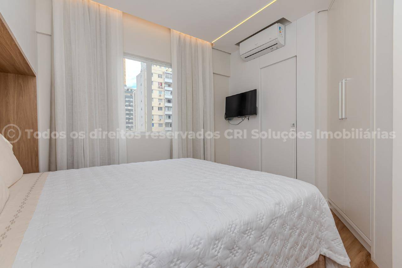 Foto do imóvel Apartamento 3 dormitórios no Edifício Pietro Zanella na Avenida Atlântica Balneário Camboriú