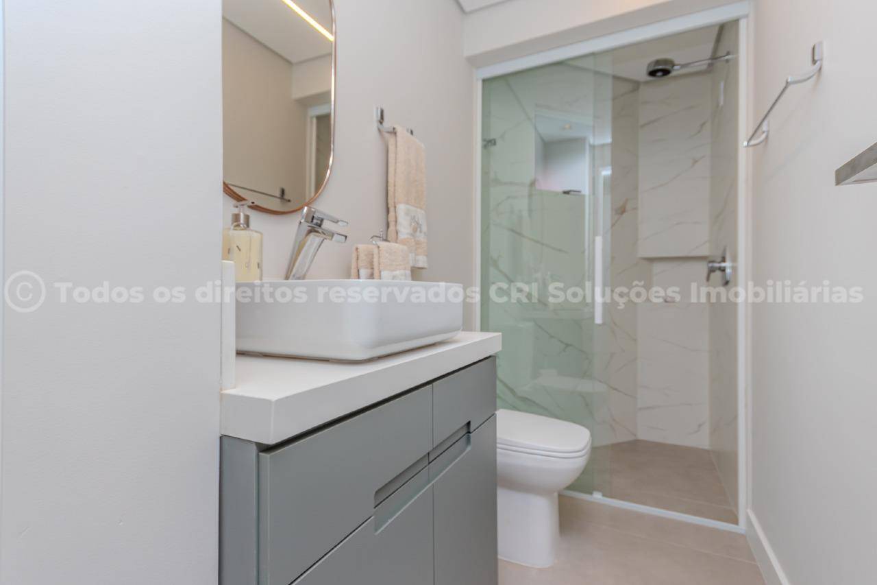 Foto do imóvel Apartamento 3 dormitórios no Edifício Pietro Zanella na Avenida Atlântica Balneário Camboriú