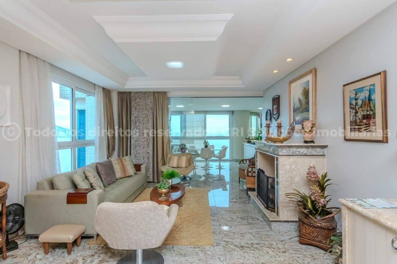 Foto do imóvel Apartamento de luxo no Edifício Costão da Barra, Barra Sul – Frente Mar em Balneário Camboriú