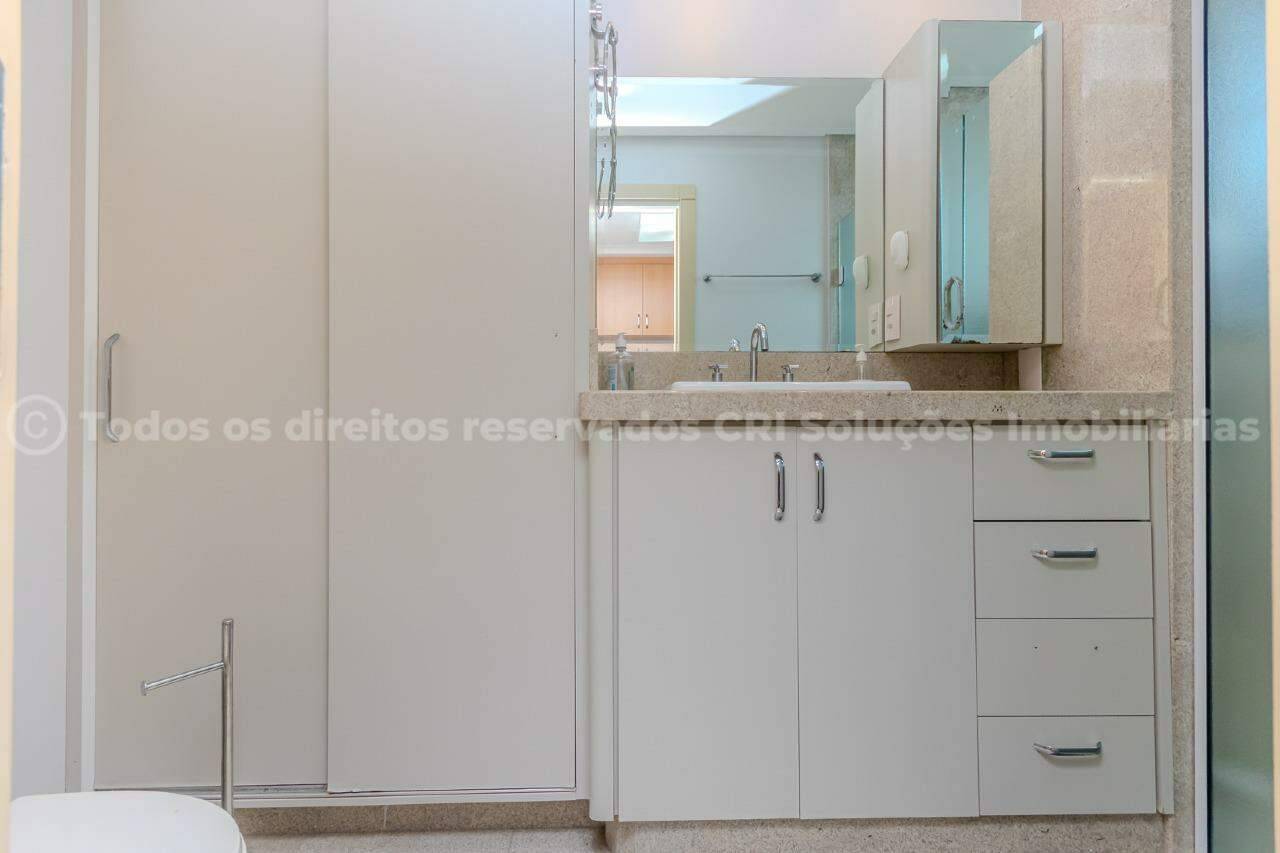 Foto do imóvel Apartamento de luxo no Edifício Costão da Barra, Barra Sul – Frente Mar em Balneário Camboriú
