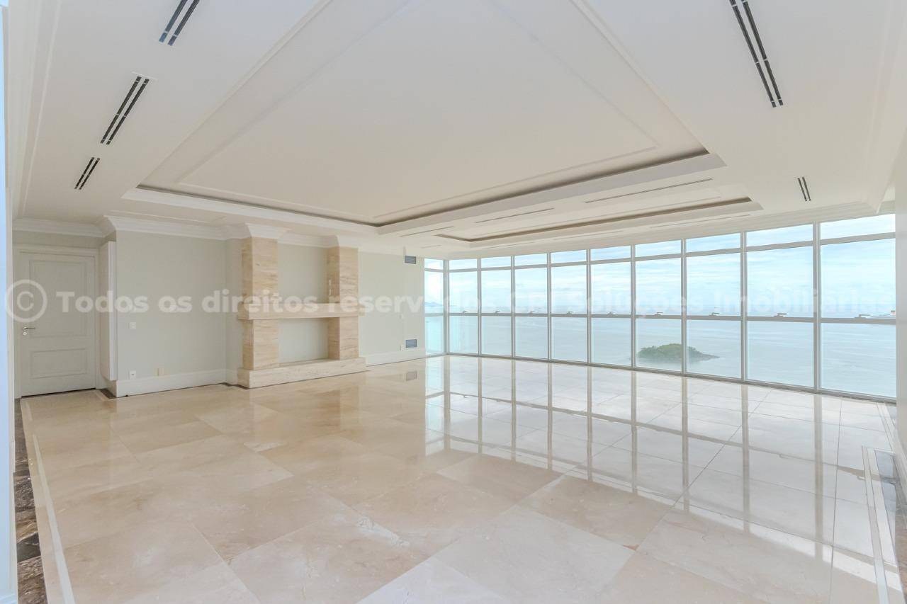 Apartamento com 4 suítes no Millennium Palace Residence no Centro em Balneário Camboriú