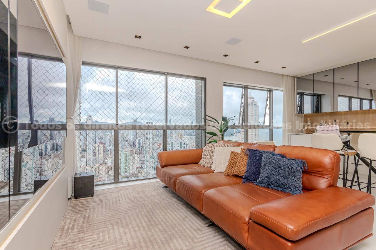 Foto do imóvel Apartamento 4 Suítes no Edifício Royal Tower Balneário Camboriú