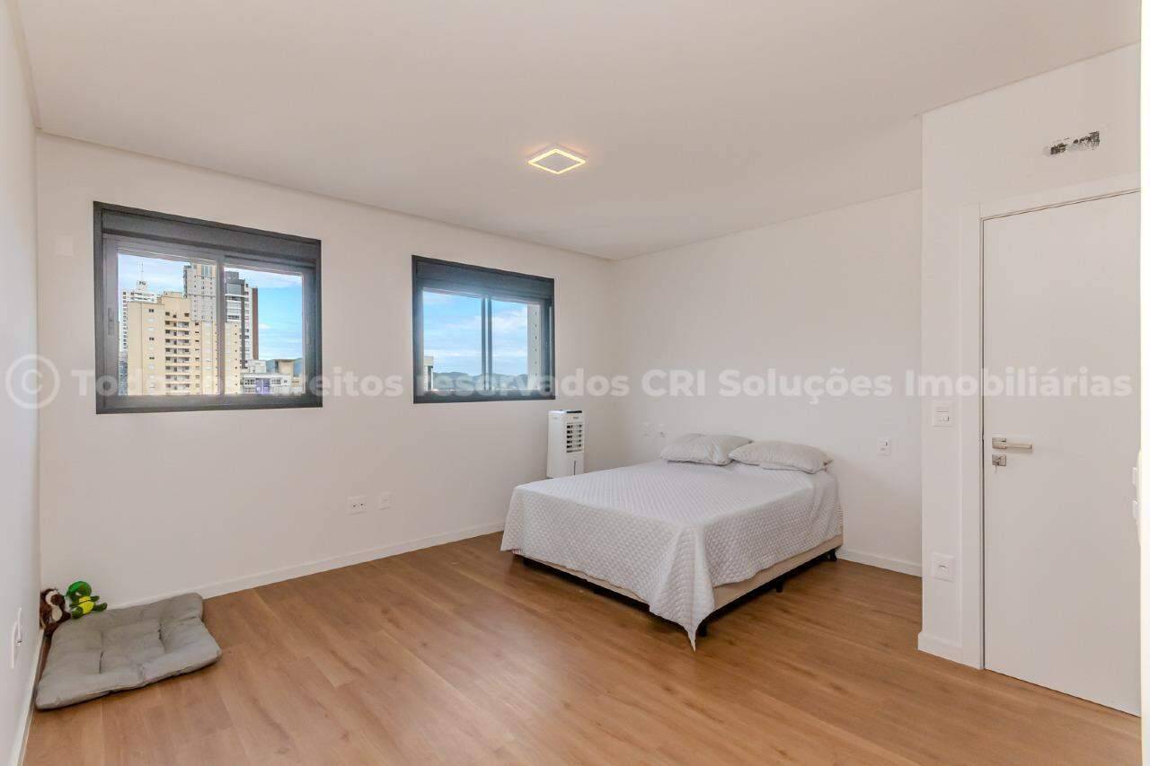 Foto do imóvel Cobertura 4 suítes no Edifício Sun Paradise Balneário Camboriú