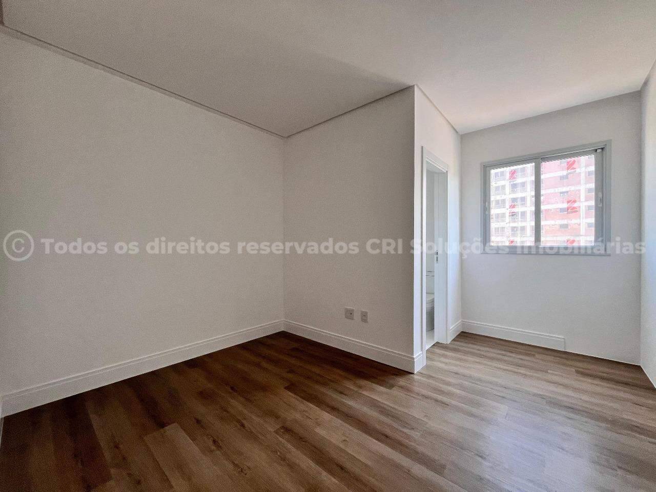 Foto do imóvel Apartamento a venda no Edificio San Lorenzo com 03 Quartos sendo 03 Suites em Itapema