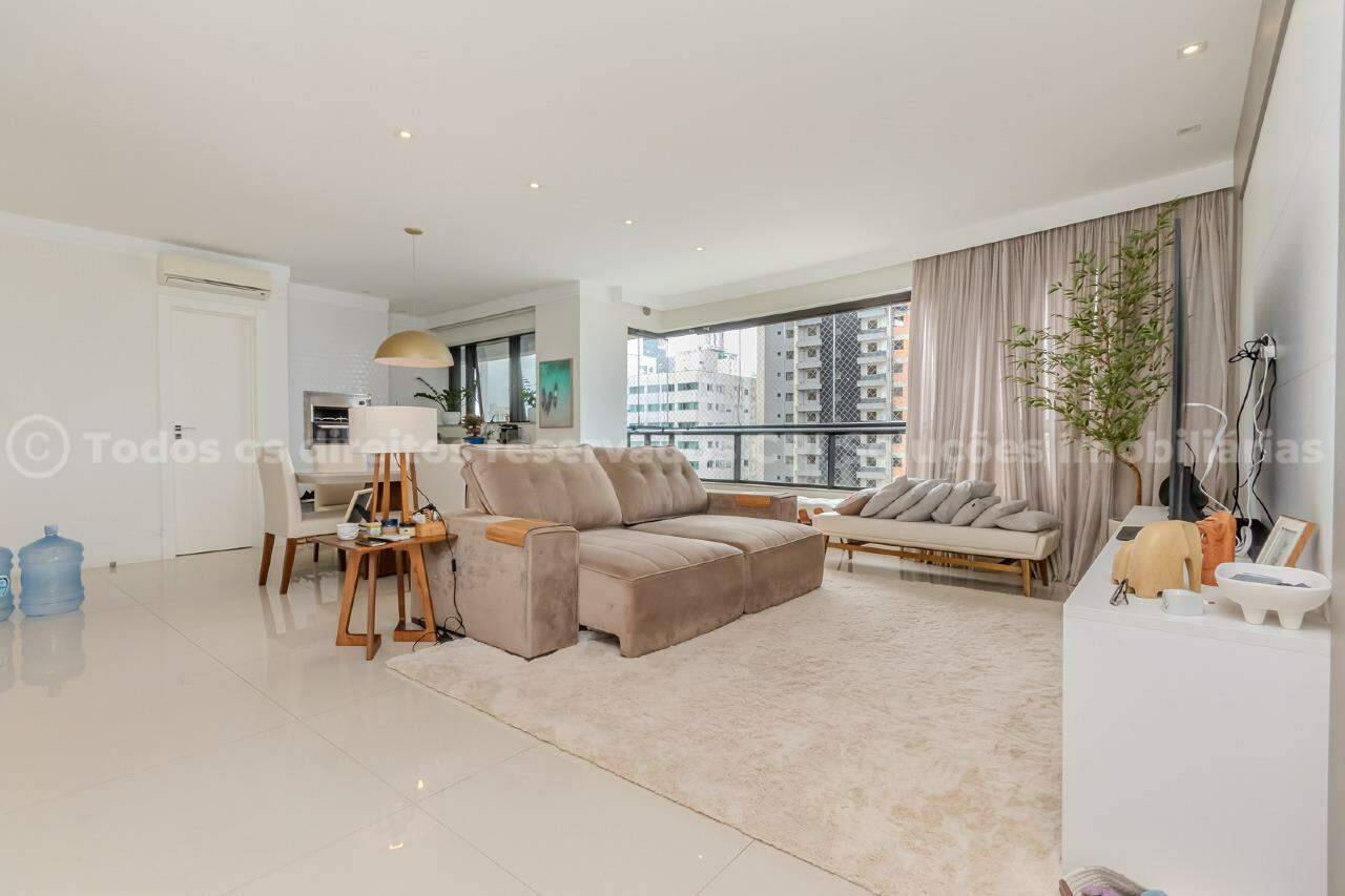 Foto do imóvel Apartamento mobiliado à venda com 03 suítes no edifício Merithamon em Balneário Camboriú