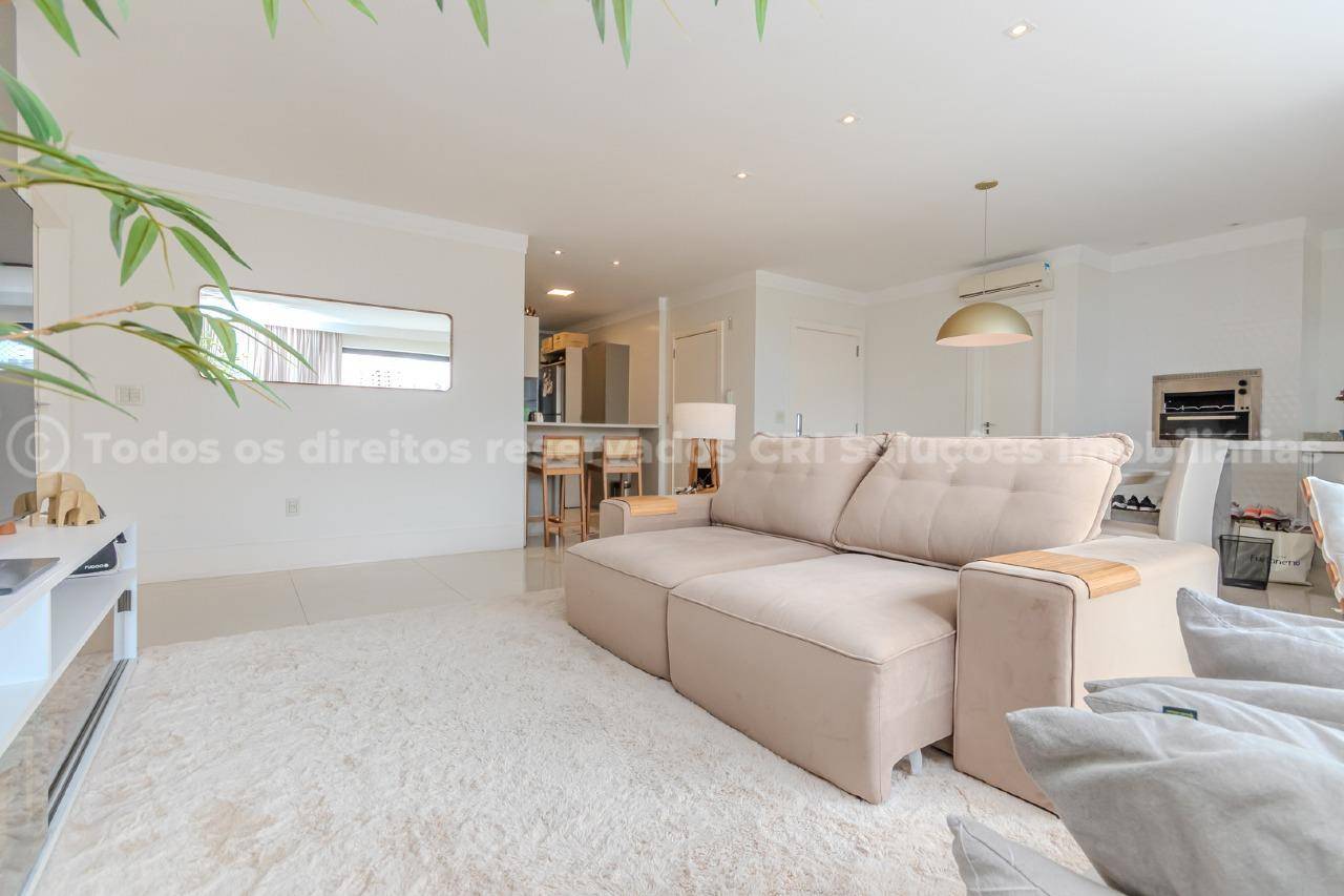 Foto do imóvel Apartamento mobiliado à venda com 03 suítes no edifício Merithamon em Balneário Camboriú