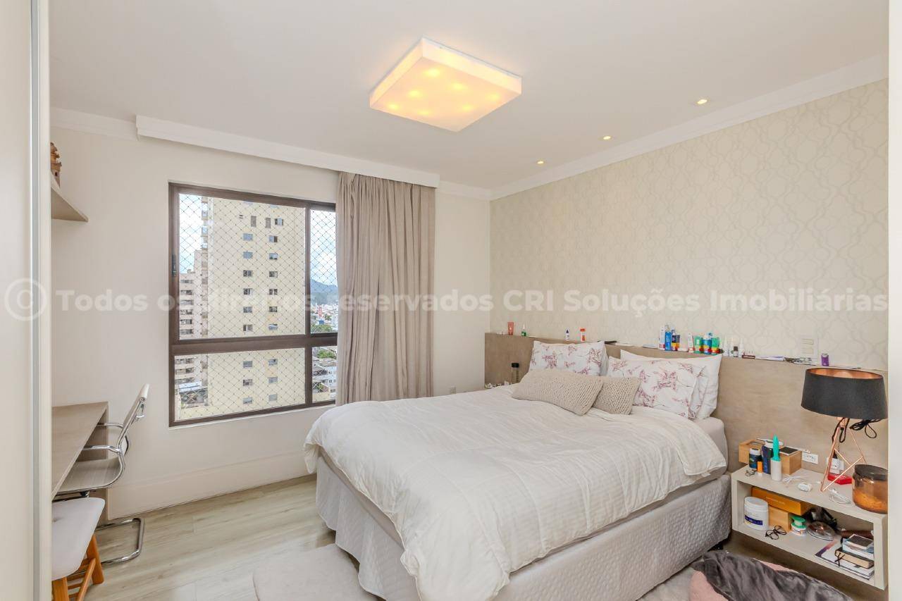 Foto do imóvel Apartamento mobiliado à venda com 03 suítes no edifício Merithamon em Balneário Camboriú