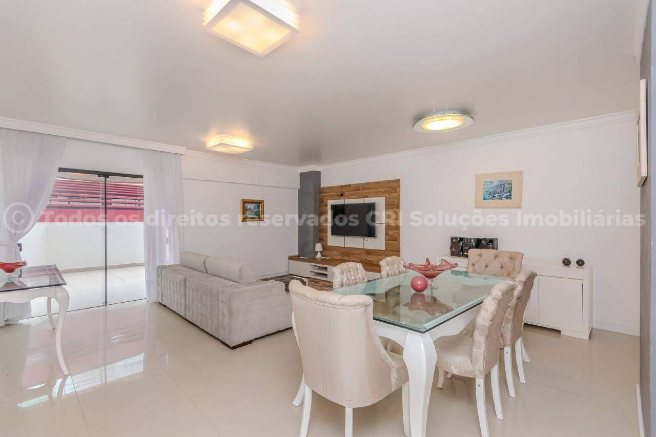 Apartamento com 2 quartos no Torre San Francisco na Barra Sul em Balneário Camboriú